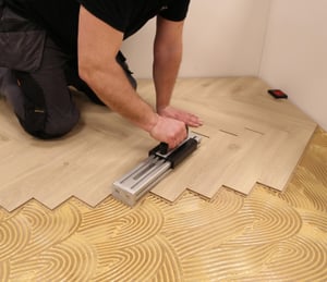 Zelf je vloer leggen? Dit zijn de benodigdheden