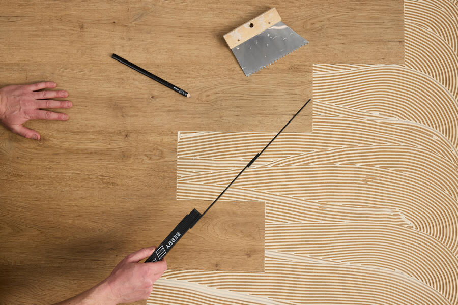 Glued down installation
