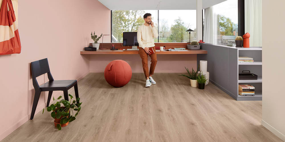 In which direction should you lay laminate?
